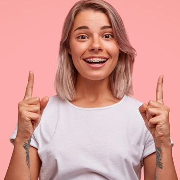 Estetik Diş Teli
